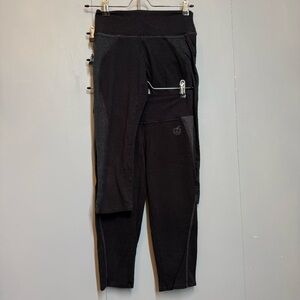 2 pair Green Apple Bamboo Yoga Capri Pants